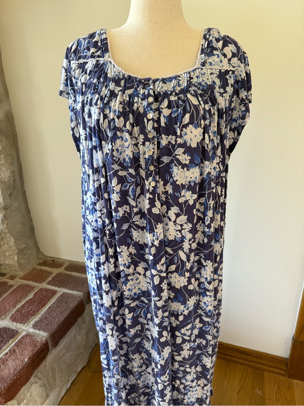 Eileen West Navy & White Floral Cotton Nightgown